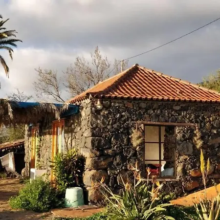 Domek alpejski Casita En El Campo Con Vista Al Oceano *