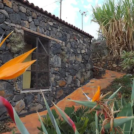 Domek alpejski Casita En El Campo Con Vista Al Oceano Tijarafe